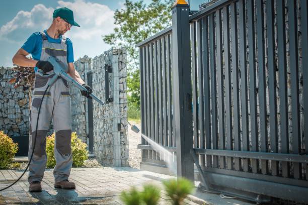 Best Fence Cleaning  in Commack, NY