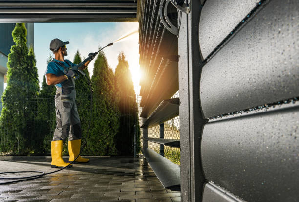 Professional  Pressure Washing Services in Commack, NY